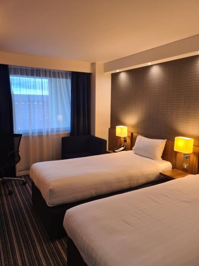 Holiday Inn Express Middlesbrough - Centre Square By Ihg Buitenkant foto