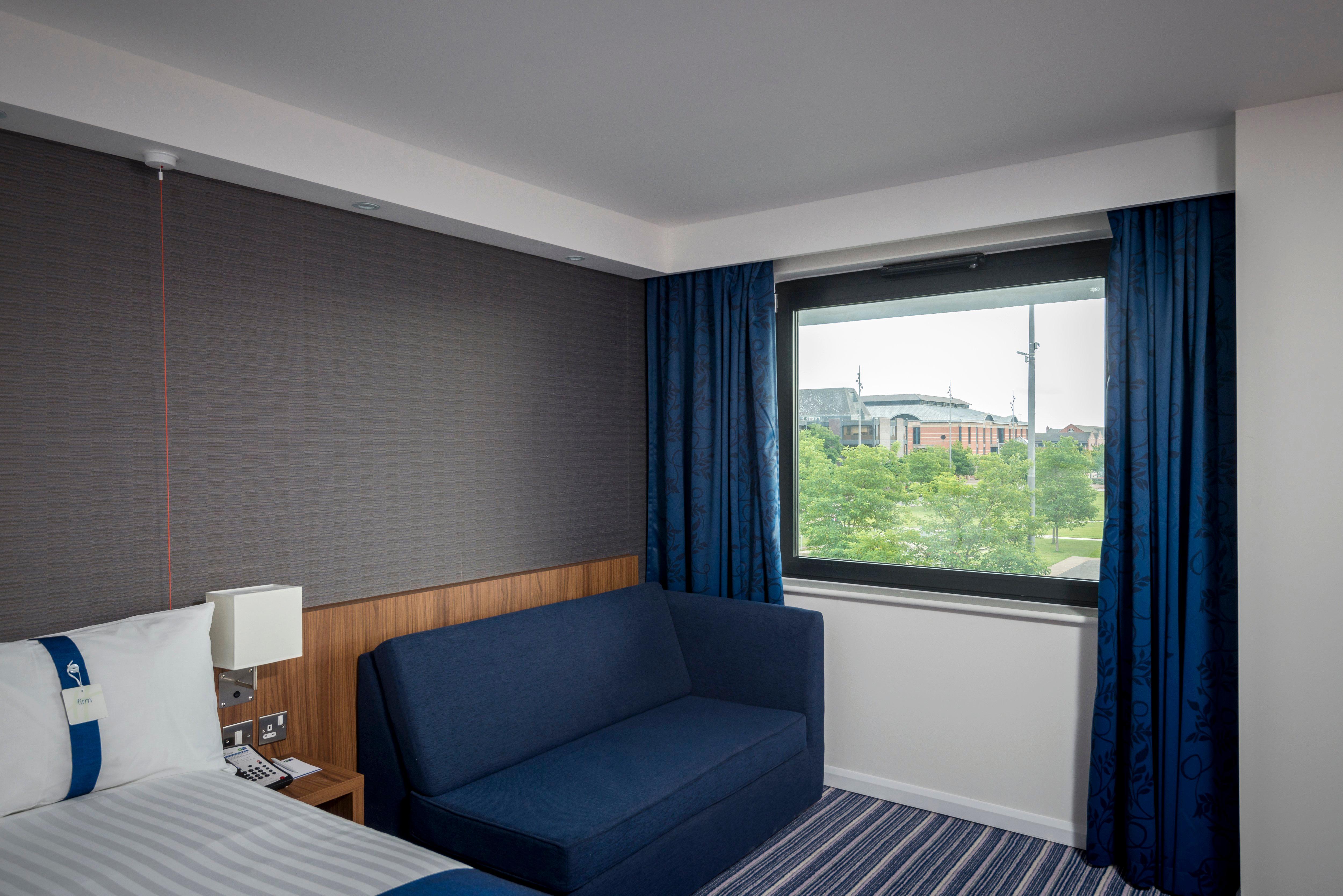 Holiday Inn Express Middlesbrough - Centre Square By Ihg Buitenkant foto