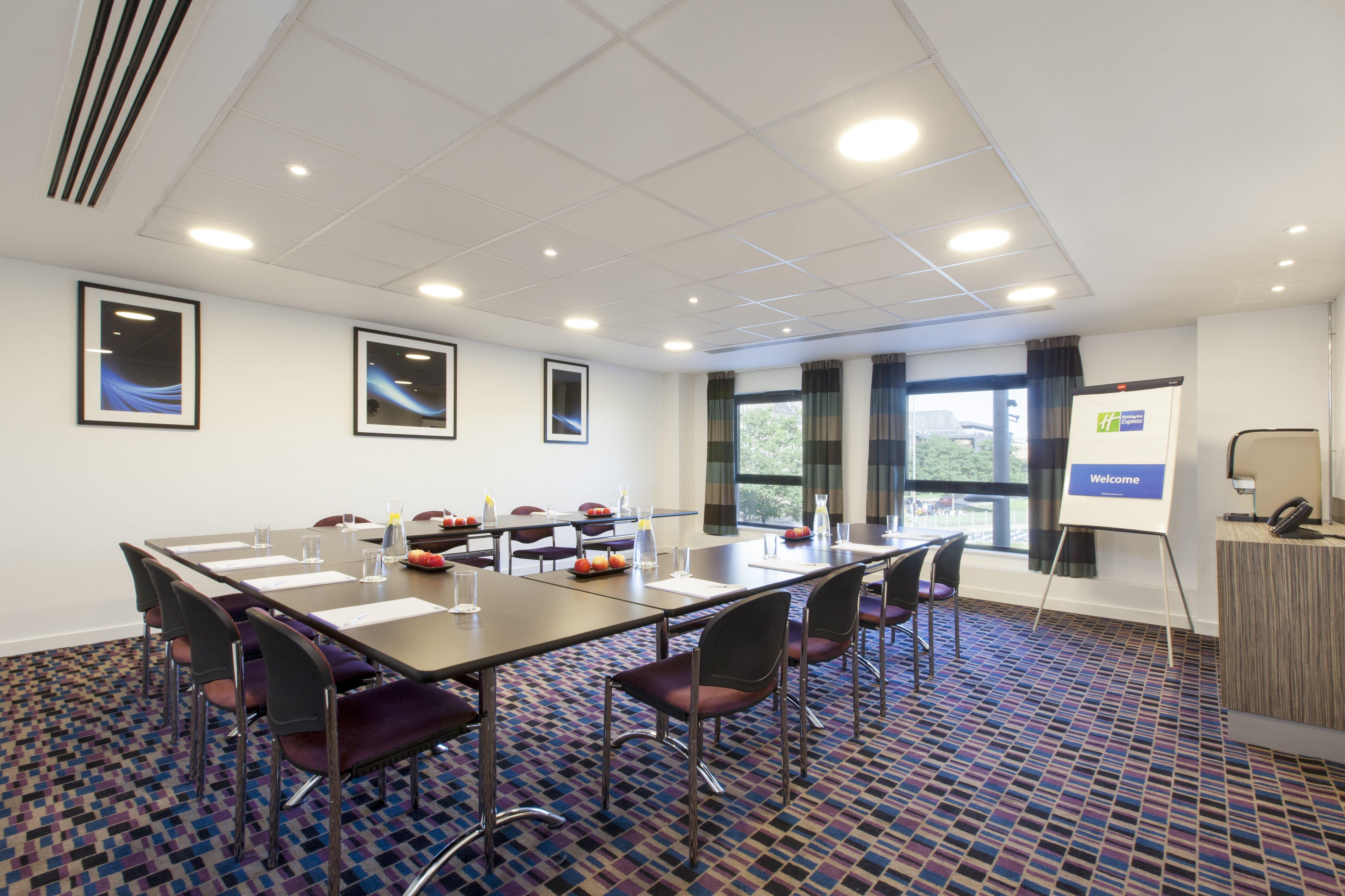 Holiday Inn Express Middlesbrough - Centre Square By Ihg Buitenkant foto