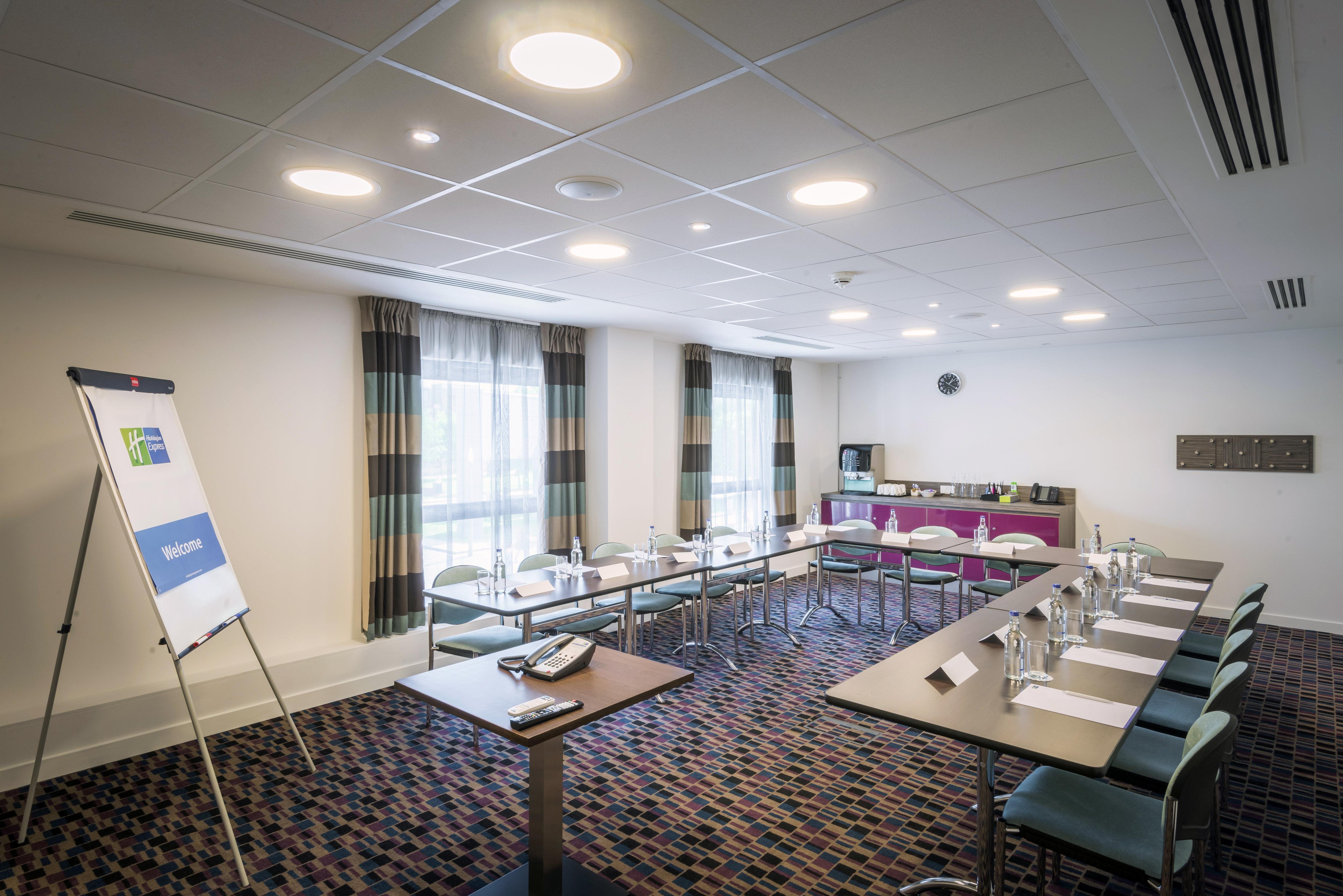 Holiday Inn Express Middlesbrough - Centre Square By Ihg Buitenkant foto